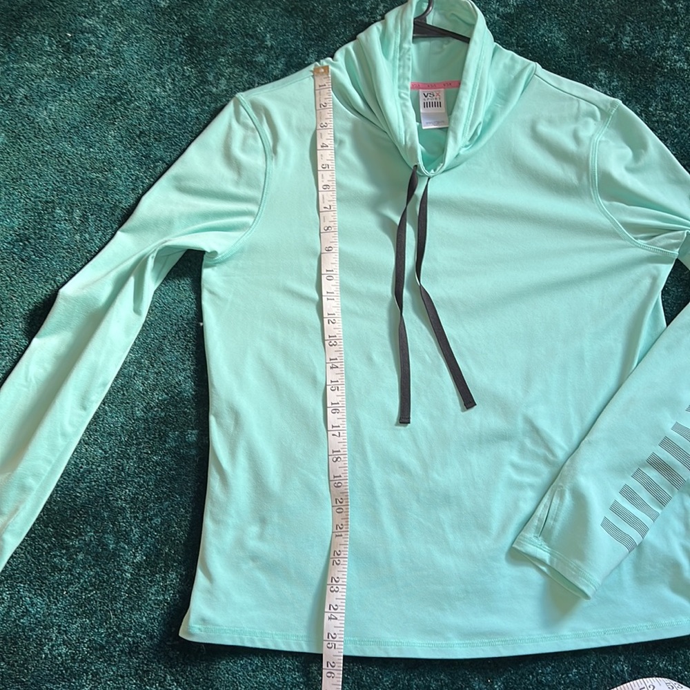 VSX SPORT by Victorias Secret. Mint green size M